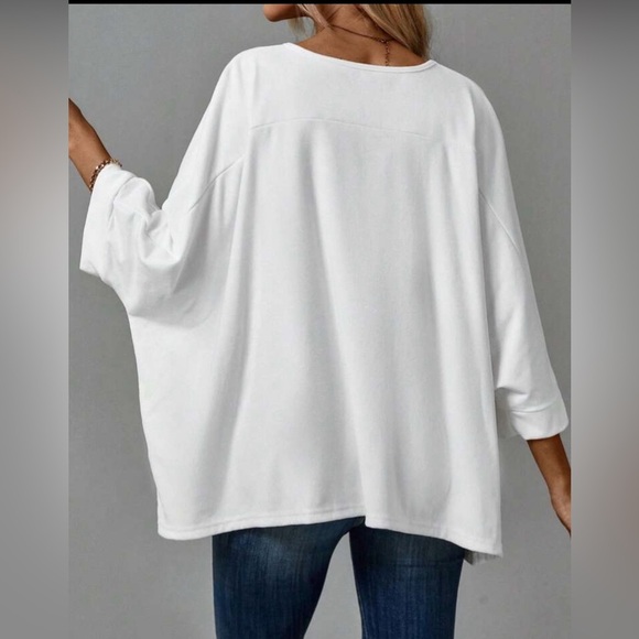 OVERSIZED Back To Basics Women's White Casual Top - Picture 4 of 8